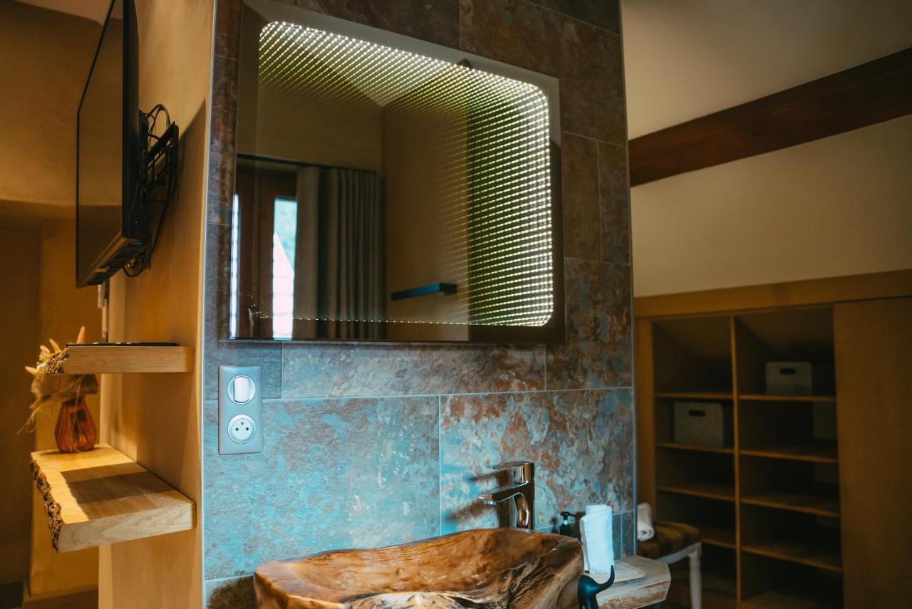 Le Grand Petit - Domaine De Charme - Jacuzzis Privatifs * Guebwiller